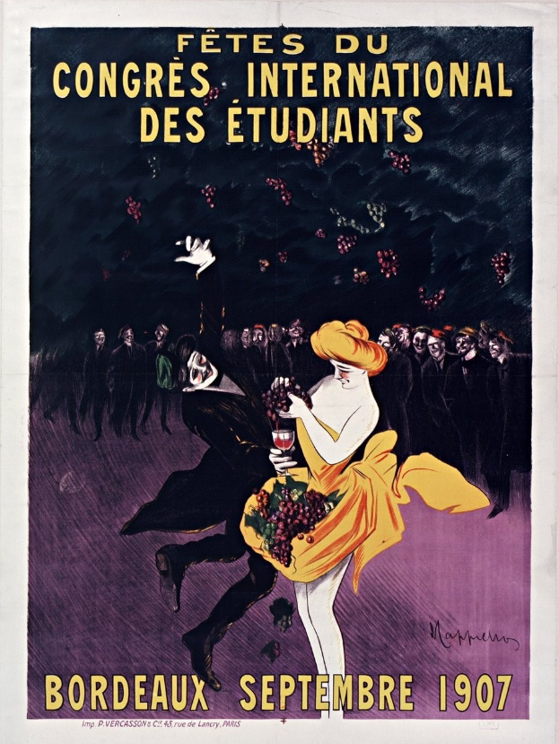 Plakat aus dem Jahr 1907 für eine Weinprobe in Bordeaux, Frankreich, mit einer Frau in einem gelben Kleid, die ein Weinglas hält, umgeben von einer Menge, mit Text, der das Event beschreibt.