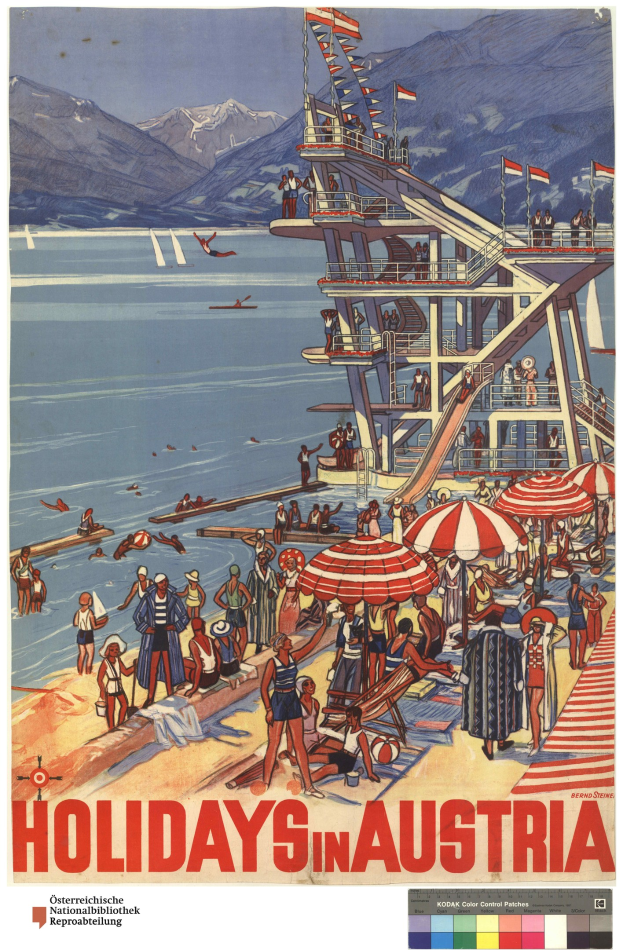Plakat, das Ürlaube in Österreich bewirbt, mit Menschen am Strand mit Schirmen, einem Schiff im Hintergrund, Fahnen und fernen Bergen.