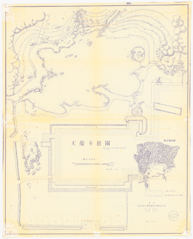 Ein detaillierter Stadtplan mit chinesischer Schrift, der Straßen, Gebäude und Sehenswürdigkeiten zeigt.