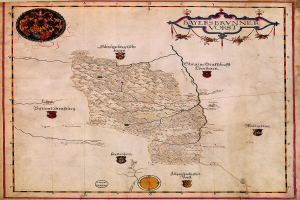 Eine 15. Jahrhundert-Karte von Bayern, die Flüsse, Berge, Städte und begleitenden Text und Logos zeigt.
